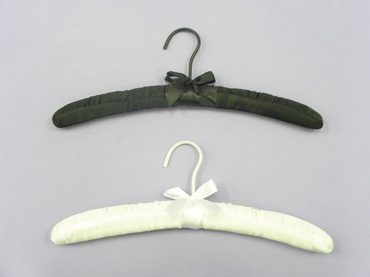 Closeout - 16in. Padded Hanger - SCH16W